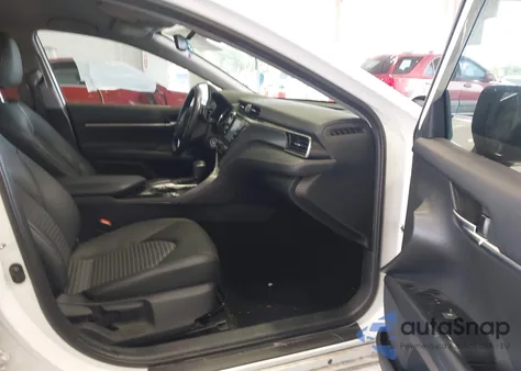 2019 Toyota Camry Se z USA, uszkodzony, nr VIN 4T1B11HK3KU824373